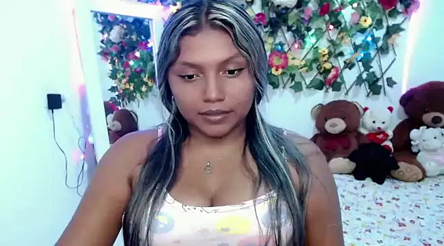 Snapshot of sexysusan4you chatting on 01/29/25, 05:56 sexysusan4you online show from 01/29/25, 05:56