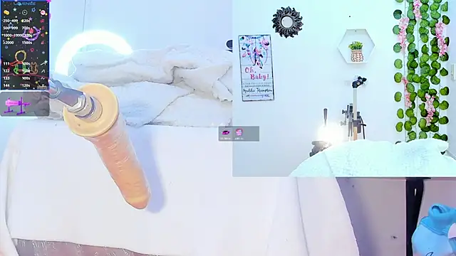 Snapshot of Daki_Ume_ chatting on 02/28/25, 08:31 Daki Ume online show from 02/28/25, 08:31