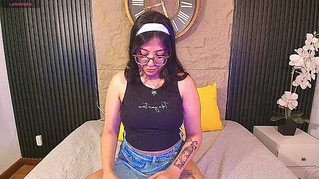 milan sweet online show from 03/14/26, 08:58