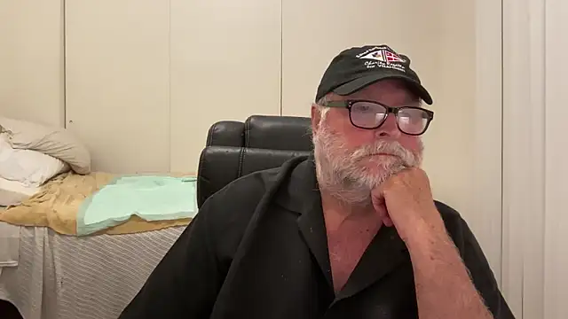 Drummajor online show from 12/19/24, 06:56