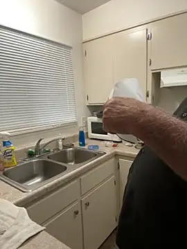 Drummajor online show from 10/31/25, 12:33