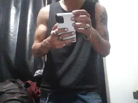 Snapshot of mexicaninuganda chatting on 02/07/25, 04:59 mexicaninuganda online show from 02/07/25, 04:59