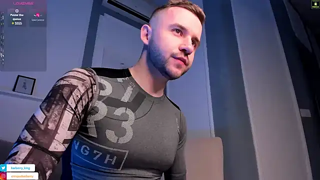 Snapshot of EnriqueBarberry chatting on 12/27/24, 06:35 EnriqueBarberry online show from 12/27/24, 06:35