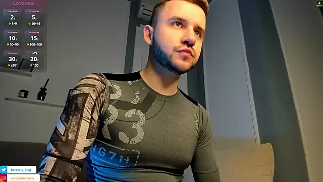 Snapshot of EnriqueBarberry chatting on 01/08/25, 06:20 EnriqueBarberry online show from 01/08/25, 06:20