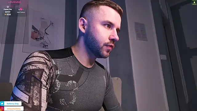 Snapshot of EnriqueBarberry chatting on 02/26/25, 06:15 EnriqueBarberry online show from 02/26/25, 06:15