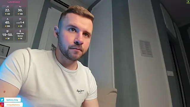 Snapshot of EnriqueBarberry chatting on 03/22/25, 06:22 EnriqueBarberry online show from 03/22/25, 06:22