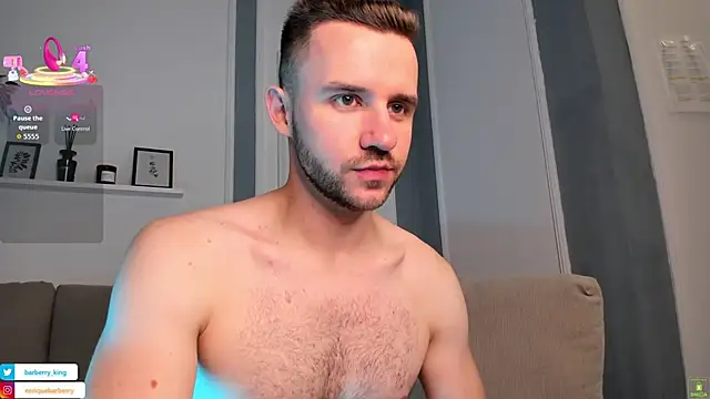 Snapshot of EnriqueBarberry chatting on 09/13/25, 05:29 EnriqueBarberry online show from 09/13/25, 05:29