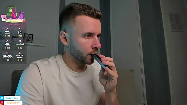 Snapshot of EnriqueBarberry chatting on 11/02/25, 06:16 EnriqueBarberry online show from 11/02/25, 06:16