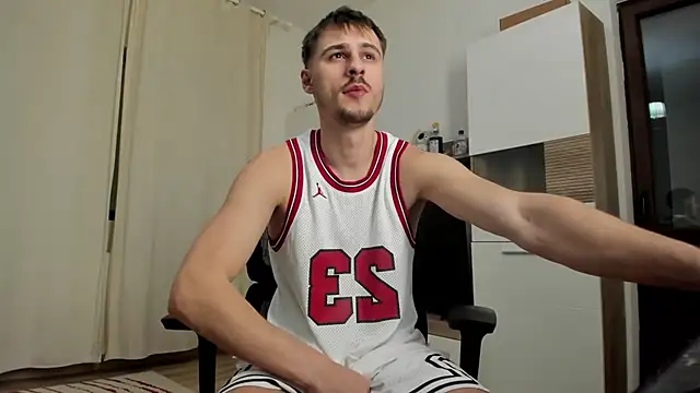 Jimmymorello online show from 11/03/25, 06:31