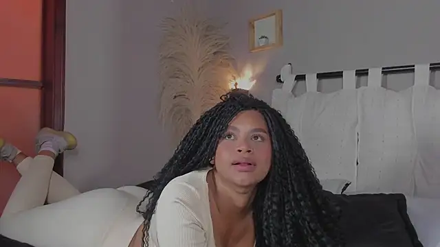 nayah   online show from 01/23/25, 10:54