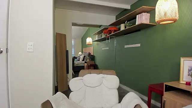 nayah   online show from 03/15/26, 02:56