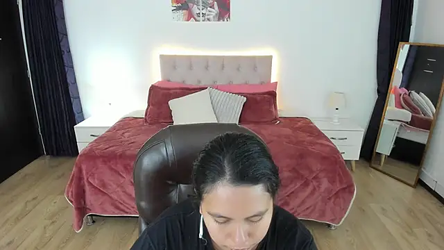  Natalie18 online show from 10/25/25, 03:25