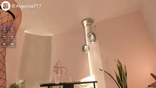 angeline-777 online show from 03/18/26, 11:35