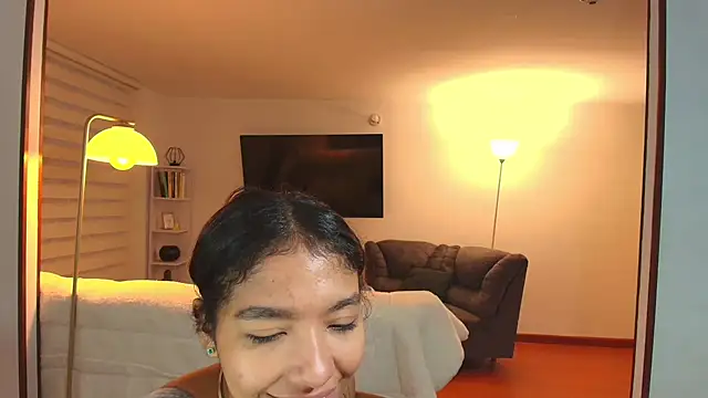 Snapshot of samy_jonnes_ chatting on 10/08/25, 11:02 samy jonnes online show from 10/08/25, 11:02