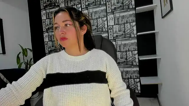 Devil Sara online show from 02/11/25, 07:38