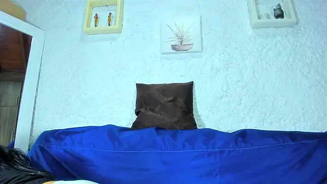 emiily s online show from 03/14/25, 12:07