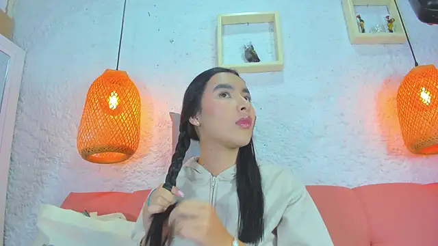 emiily s online show from 11/07/25, 12:05