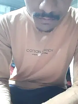 Snapshot of Burhade-- chatting on 12/29/24, 07:32 Burhade-- online show from 12/29/24, 07:32