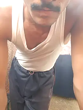 Snapshot of Burhade-- chatting on 01/08/25, 11:21 Burhade-- online show from 01/08/25, 11:21