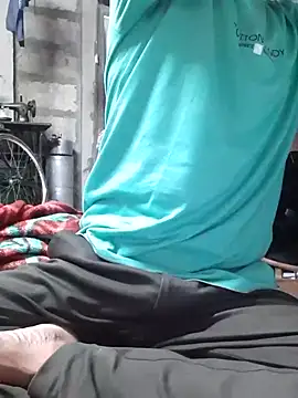 Snapshot of Burhade-- chatting on 09/30/25, 07:19 Burhade-- online show from 09/30/25, 07:19