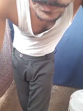 Snapshot of Burhade-- chatting on 11/05/25, 10:15 Burhade-- online show from 11/05/25, 10:15