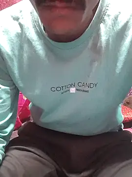 Snapshot of Burhade-- chatting on 11/17/25, 09:31 Burhade-- online show from 11/17/25, 09:31