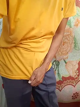 Snapshot of Burhade-- chatting on 04/04/26, 03:27 Burhade-- online show from 04/04/26, 03:27