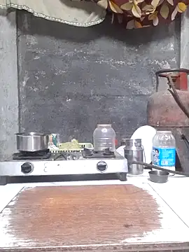 Snapshot of Burhade-- chatting on 04/04/26, 03:53 Burhade-- online show from 04/04/26, 03:53