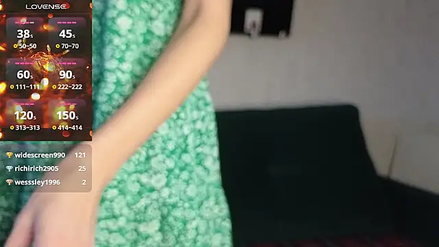 FoxLoveBasik online show from 02/23/25, 08:28