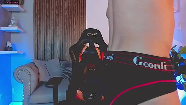 Jotastevensxx online show from 10/24/25, 08:05