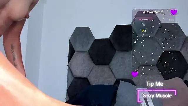 AmberAdams  online show from 03/11/25, 01:45