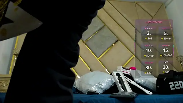 AmberAdams  online show from 10/21/25, 03:57