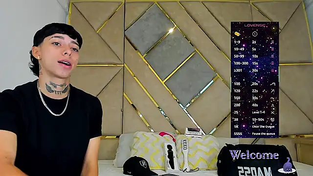 AmberAdams  online show from 11/02/25, 01:24