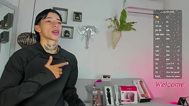 AmberAdams  online show from 12/19/25, 03:08