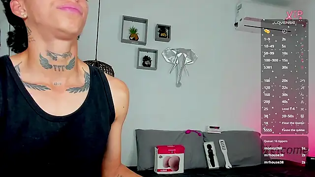 AmberAdams  online show from 01/31/26, 07:11