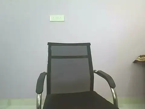 Dusky Aarav online show from 06/30/26, 10:05