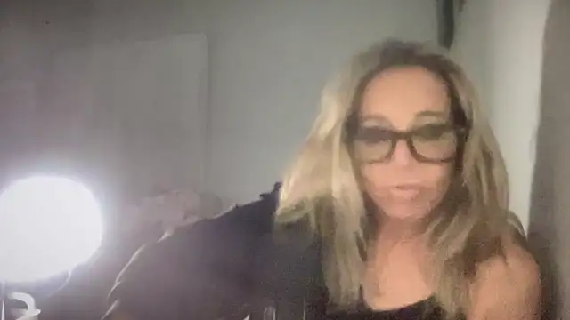 ALEXADANIELLE online show from 02/27/25, 01:16