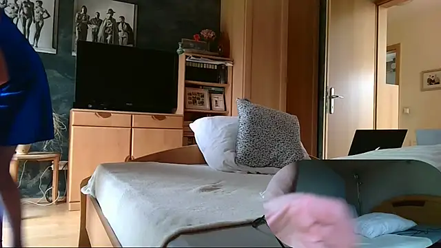 sassi tvxh online show from 12/20/24, 10:38