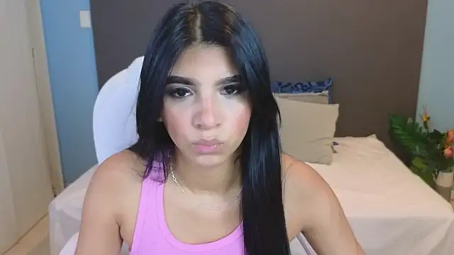 maiaa ruiz online show from 01/25/25, 01:08