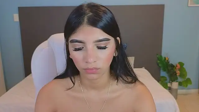 maiaa ruiz online show from 02/12/25, 01:37