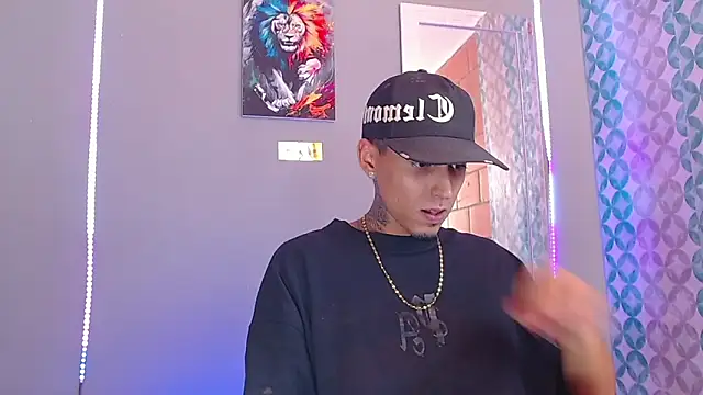 Liam lee online show from 04/14/26, 08:59