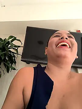 Snapshot of Francesca_ferrari chatting on 03/14/25, 09:54 Francesca ferrari online show from 03/14/25, 09:54