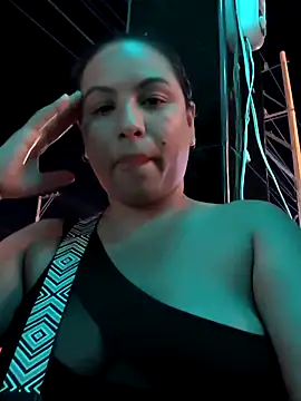 Snapshot of Francesca_ferrari chatting on 03/21/25, 02:18 Francesca ferrari online show from 03/21/25, 02:18