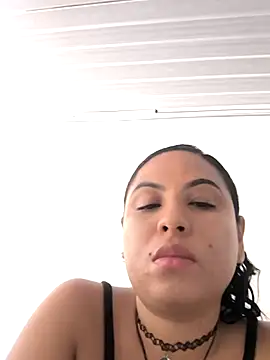 Snapshot of Francesca_ferrari chatting on 11/27/25, 06:21 Francesca ferrari online show from 11/27/25, 06:21