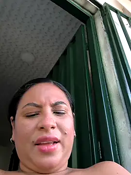 Francesca ferrari online show from 05/09/26, 09:42