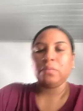 Francesca ferrari online show from 05/15/26, 04:47