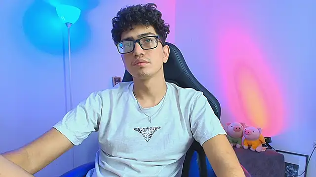 TylerWhite  online show from 01/07/26, 03:53