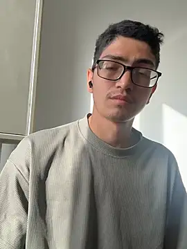 TylerWhite  online show from 05/07/26, 04:12