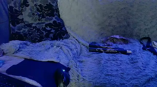 Snapshot of pinnklinkk chatting on 03/10/25, 09:53 pinnklinkk online show from 03/10/25, 09:53