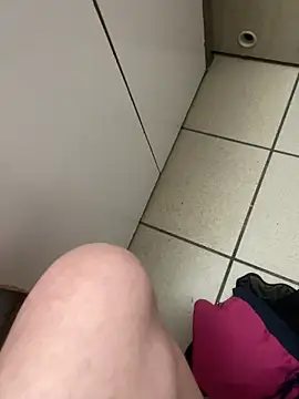 Snapshot of pinnklinkk chatting on 02/08/26, 10:02 pinnklinkk online show from 02/08/26, 10:02